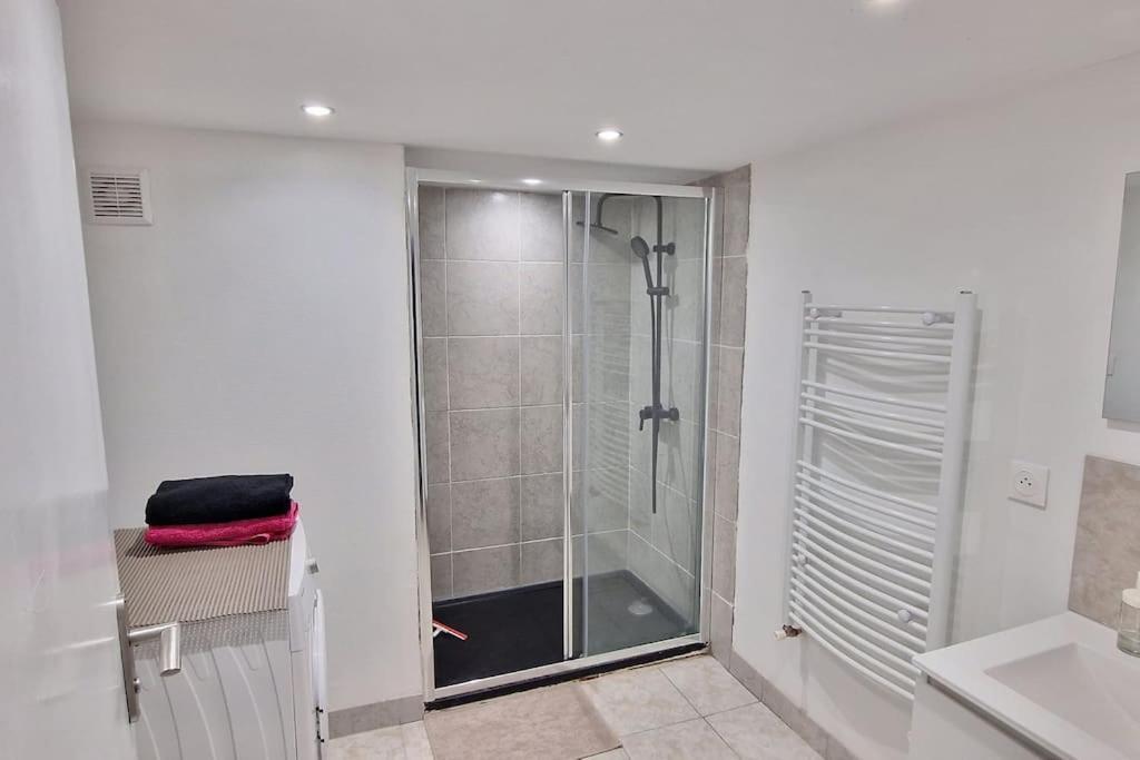 Maison Aurillac - 2 Chambres - Parking Gratuit 外观 照片